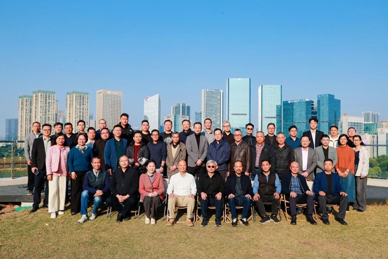 同心致远 聚力扬帆 | 校领导出席佛山联络处理事会2025年年度会议